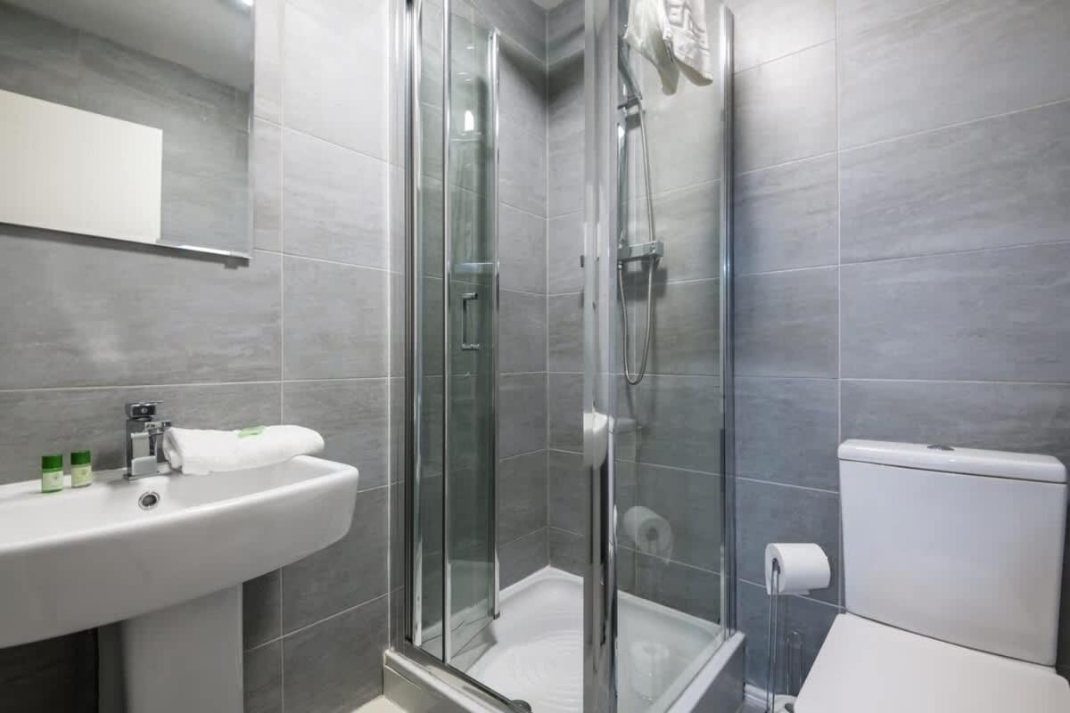 Fabulous Quayside Apartment With Free Parking ليفربول المظهر الخارجي الصورة